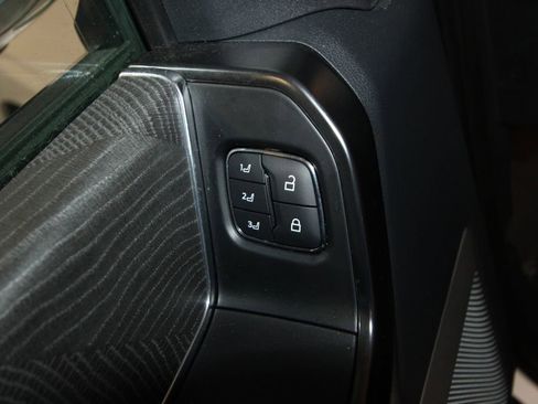 Used 2021 Ford F150 Platinum w/ Equipment Group 701A High image 10