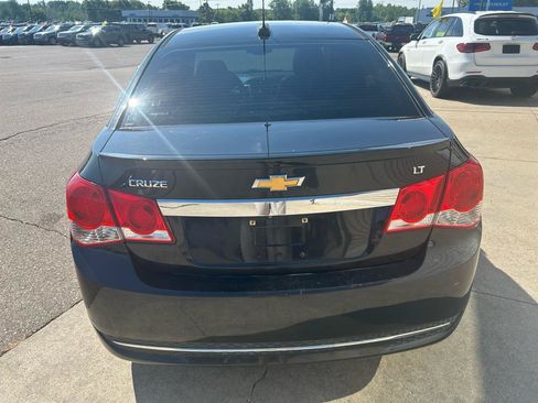 Used 2015 Chevrolet Cruze LT FWD image 6