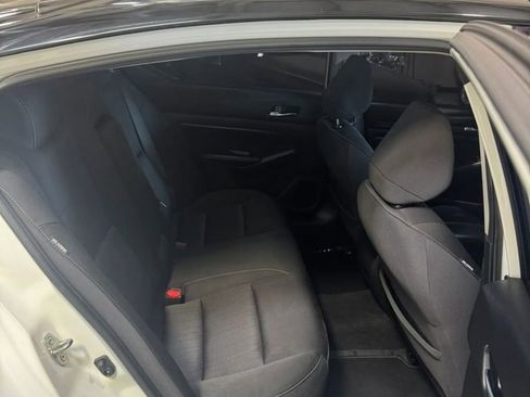Used 2020 Nissan Altima 2.5 S FWD image 14