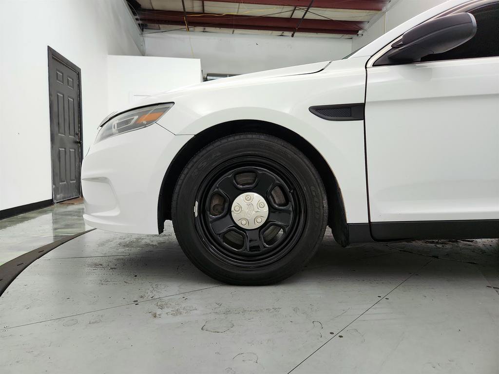Used 2017 Ford Taurus Police Interceptor AWD image 29