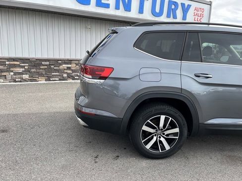 Used 2021 Volkswagen Atlas SE image 12
