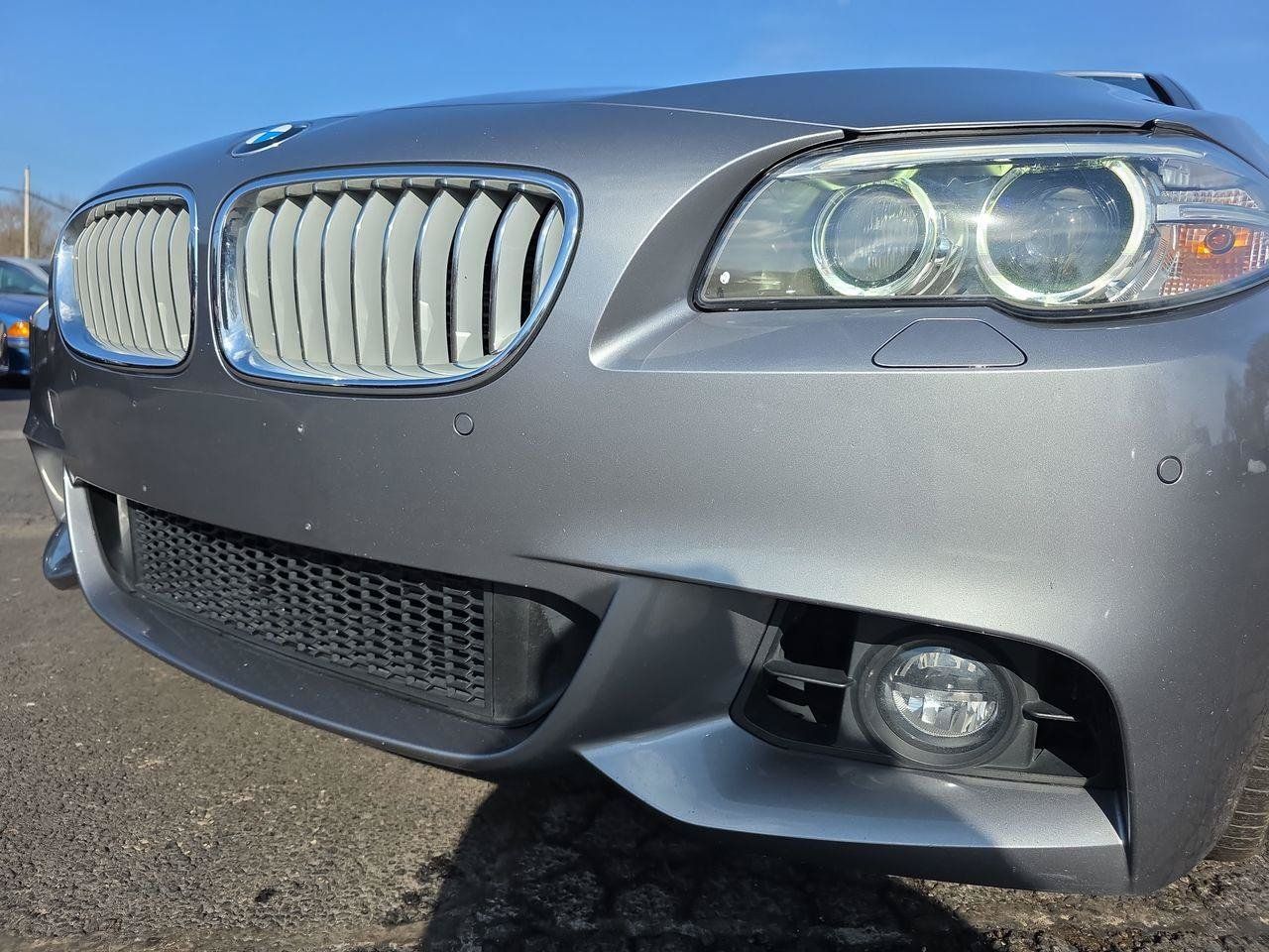 Used 2015 BMW 550i xDrive Sedan AWD/4WD image 37