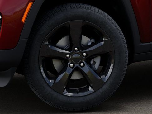 New 2025 Jeep Grand Cherokee Limited w/ Black Appearance Package AWD/4WD image 23