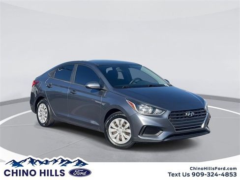 Used 2019 Hyundai Accent SE image 1