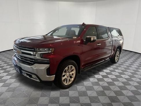 Used 2022 Chevrolet Silverado 1500 LTZ AWD/4WD image 4