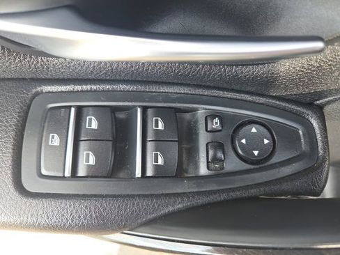 Used 2018 BMW 330e image 17