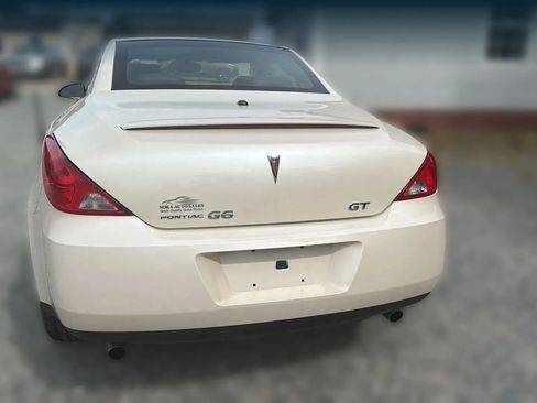 Used 2008 Pontiac G6 GT FWD image 9