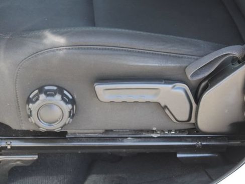 Used 2022 Jeep Wrangler Unlimited Sport AWD/4WD image 32