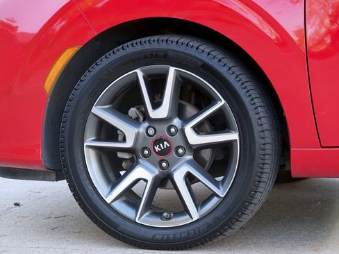 Used 2020 Kia Soul GT-Line image 23