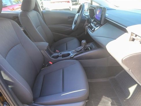 Used 2024 Toyota Corolla LE image 18
