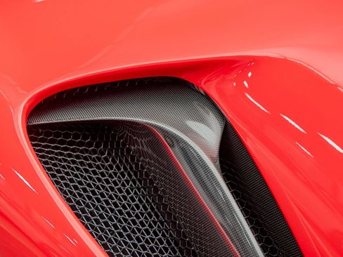 Used 2022 Ferrari SF90 Stradale AWD/4WD image 41