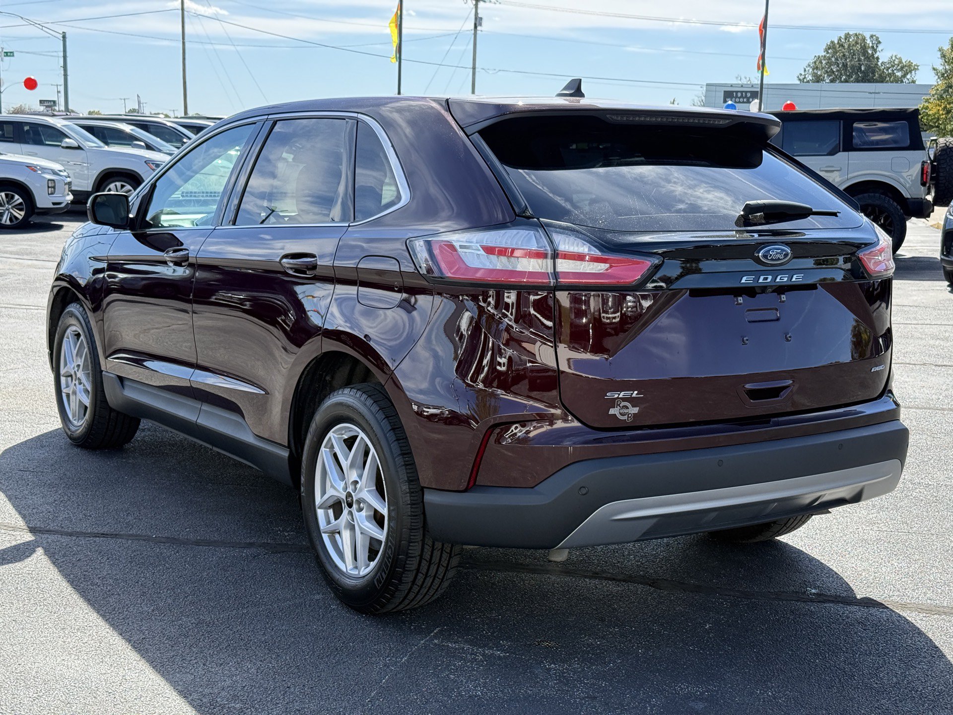 Used 2024 Ford Edge SEL w/ Convenience Package AWD/4WD image 6
