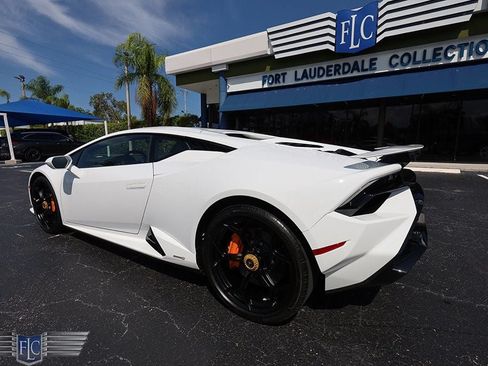 Used 2023 Lamborghini Huracan Tecnica RWD image 7