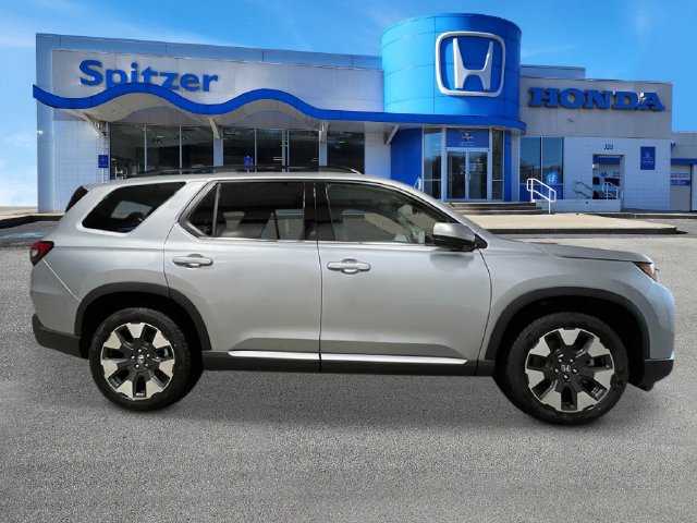 New 2026 Honda Pilot Elite image 2
