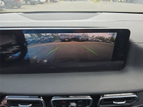 New 2026 Nissan Sentra SV w/ SV Convenience Package FWD image 15