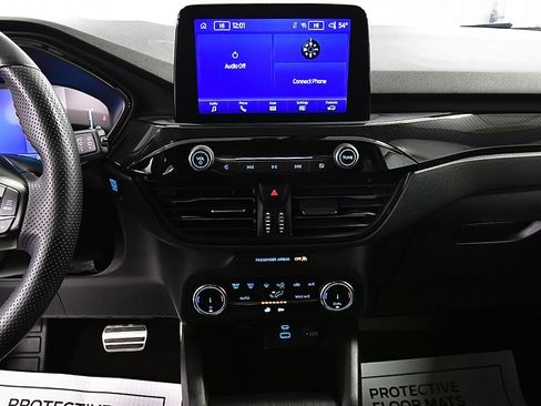 Used 2023 Ford Escape ST-Line image 24