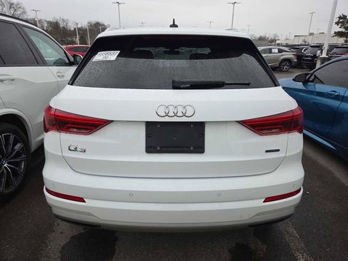Used 2024 Audi Q3 2.0T Premium image 6