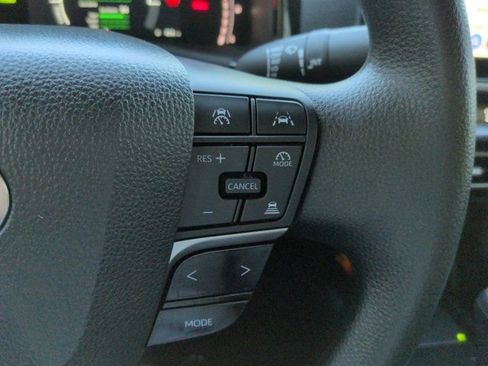 Used 2025 Toyota Camry LE w/ Convenience Package FWD image 22