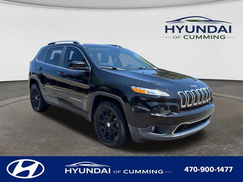 Used 2017 Jeep Cherokee Limited w/ Luxury Group AWD/4WD image 1