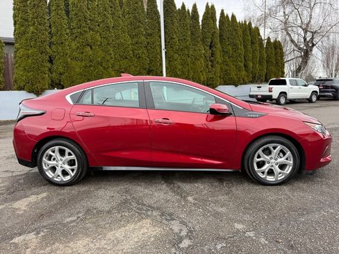 Used 2018 Chevrolet Volt Premier w/ Driver Confidence Package image 12
