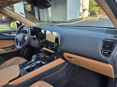 Certified 2026 Lexus NX 350 AWD w/ Premium Package image 30
