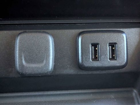 Used 2016 Chevrolet Tahoe LTZ image 26