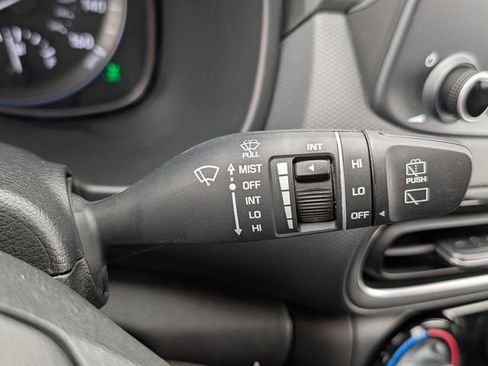 Used 2023 Hyundai Kona SE AWD/4WD image 21