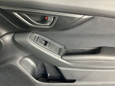 Used 2020 Subaru Impreza Premium image 13