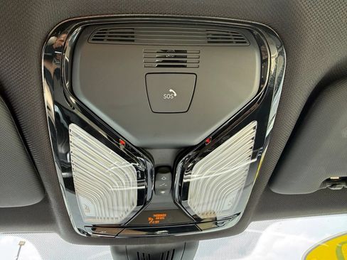 Used 2020 BMW X5 xDrive40i w/ Convenience Package AWD/4WD image 34