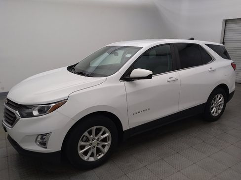 Used 2021 Chevrolet Equinox LT FWD image 2