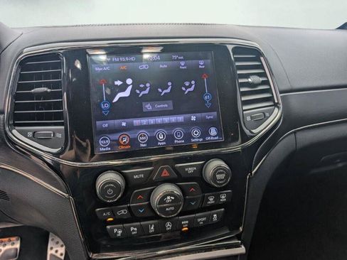 Used 2020 Jeep Grand Cherokee High Altitude AWD/4WD image 31