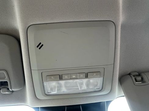 Used 2015 Chevrolet Cruze LT image 30