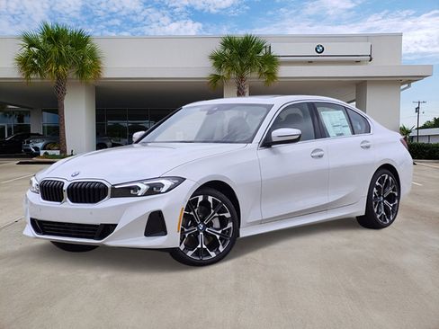 New 2026 BMW 330i Sedan w/ Convenience Package RWD image 1
