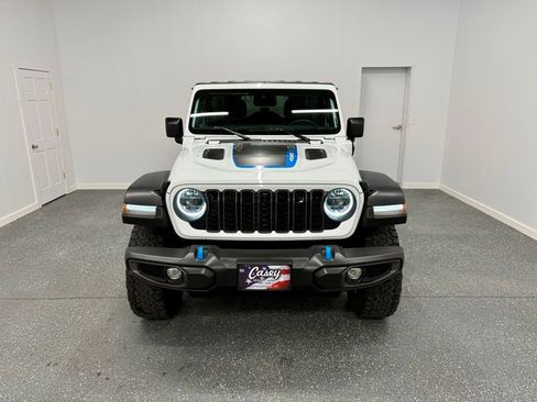 Used 2024 Jeep Wrangler Unlimited Rubicon 4xe w/ Technology Group image 7