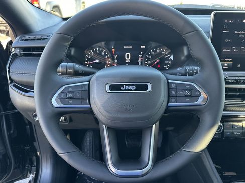 New 2026 Jeep Compass Limited image 12