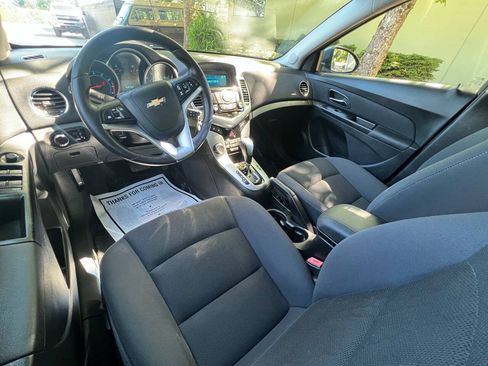 Used 2012 Chevrolet Cruze LT FWD image 25