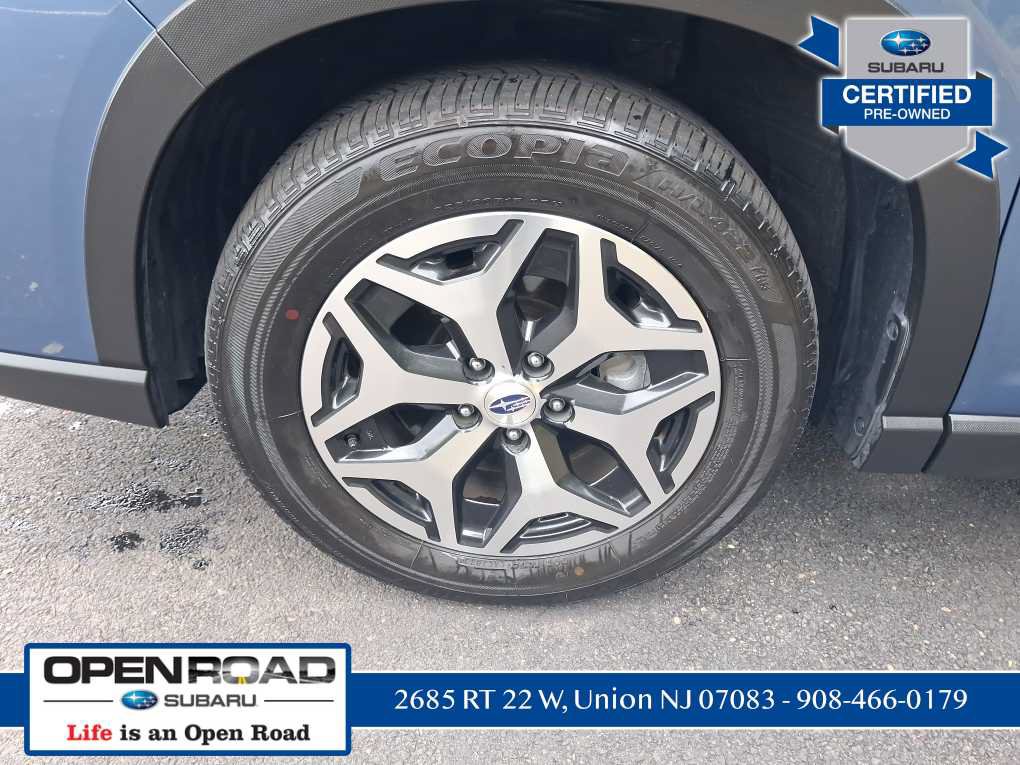 Used 2023 Subaru Forester Premium AWD/4WD image 10
