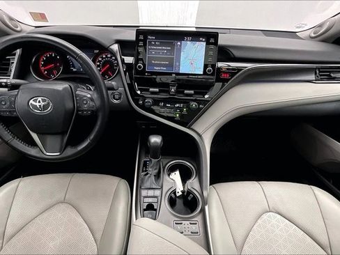 Used 2024 Toyota Camry XSE image 14