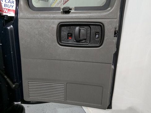 Used 2013 Chevrolet Express 3500 LS w/ Power Package image 22