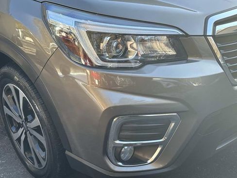 Used 2020 Subaru Forester Limited image 3