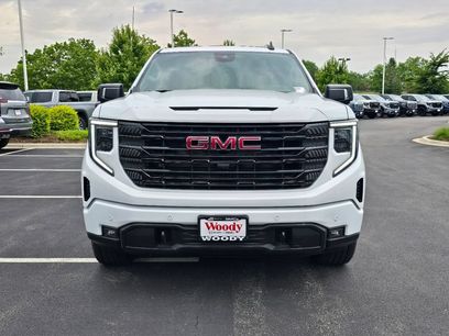 New 2026 GMC Sierra 1500 Elevation w/ Elevation Premium Package