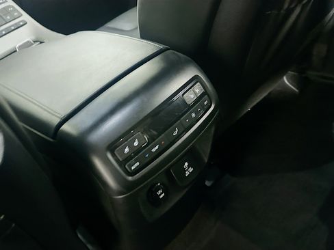 Used 2023 Hyundai Palisade SEL w/ Premium Package image 28