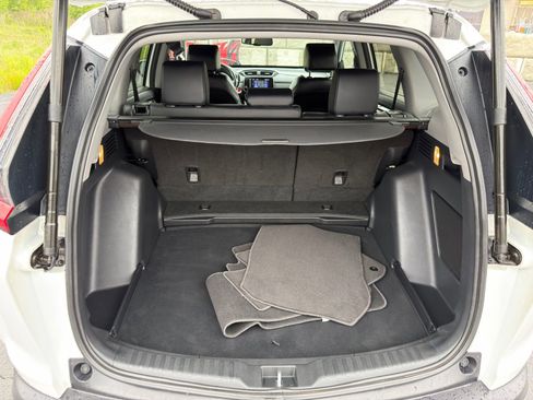 Used 2021 Honda CR-V Touring image 32