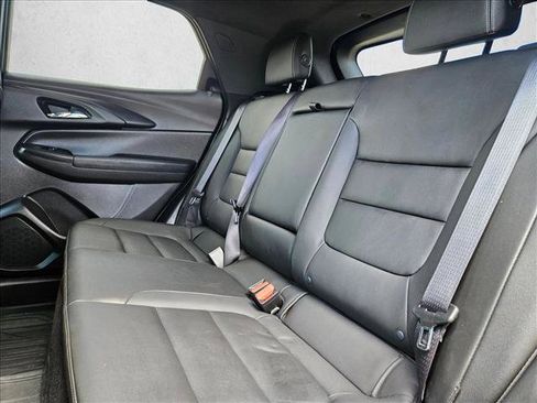 Used 2023 Chevrolet TrailBlazer ACTIV w/ Sun and Liftgate Package AWD/4WD image 17