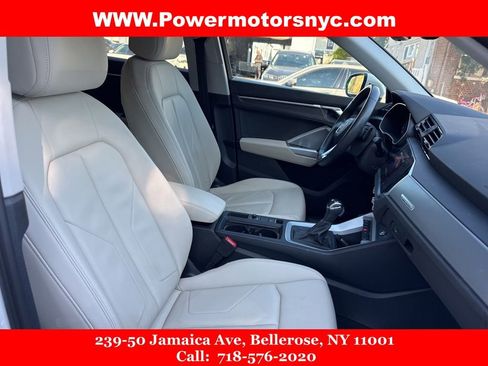 Used 2022 Audi Q3 2.0T Premium w/ Convenience Package image 15