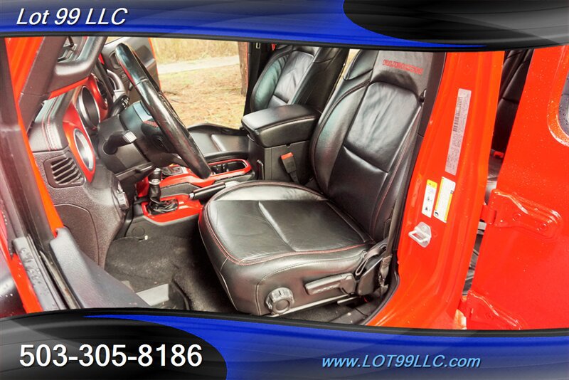 Used 2018 Jeep Wrangler Unlimited Rubicon AWD/4WD image 14