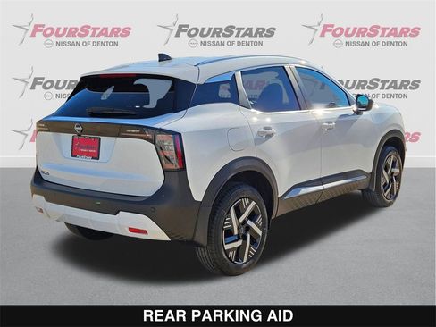 New 2026 Nissan Kicks SV image 4