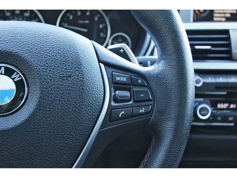 Used 2017 BMW 330i Sedan image 19