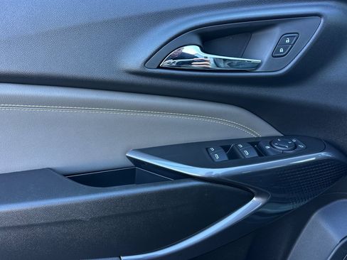 New 2026 Chevrolet Trax ACTIV w/ Driver Confidence Package image 11