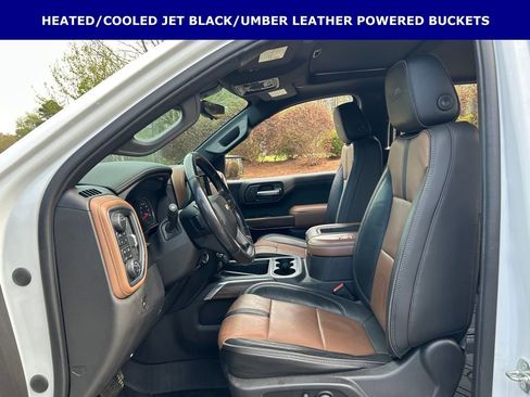Used 2020 Chevrolet Silverado 1500 High Country w/ Technology Package image 5